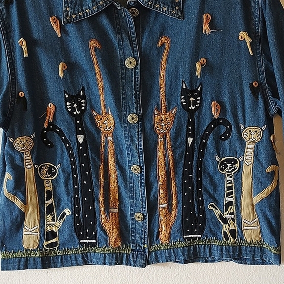 CAT EMBROIDERED Boho Denim Jacket SIZE MEDIUM SALE! - Picture 2 of 16